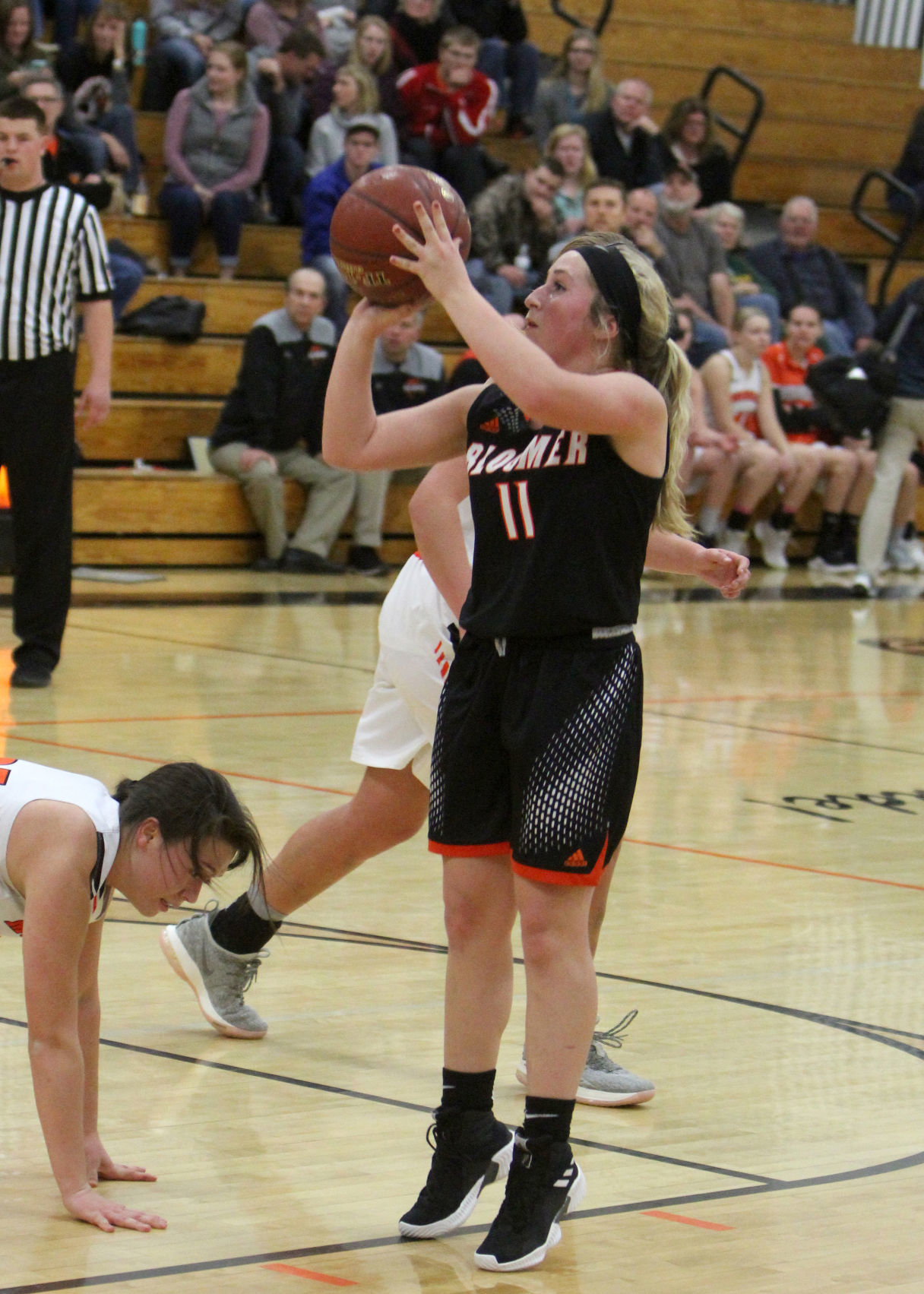 Bloomer at Elk Mound girls basketball 11-20-18